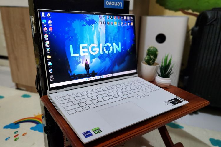 Kesan Pertama Menjajal Laptop Gaming Lenovo Legion 5 Pro Gen 7
