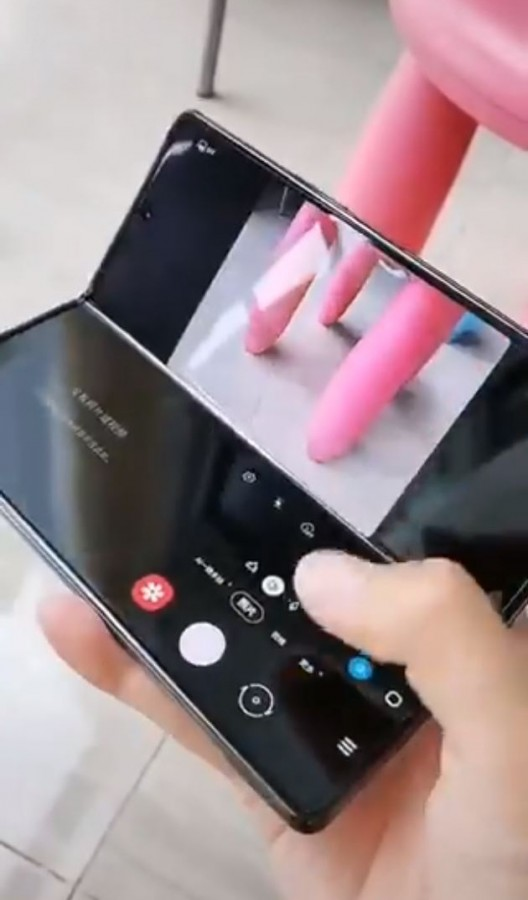 Samsung Galaxy Z Fold2 appear in Hands-on video with key specification