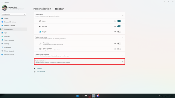 How to Move Taskbar Icons and Start Button to the Left in Window 11