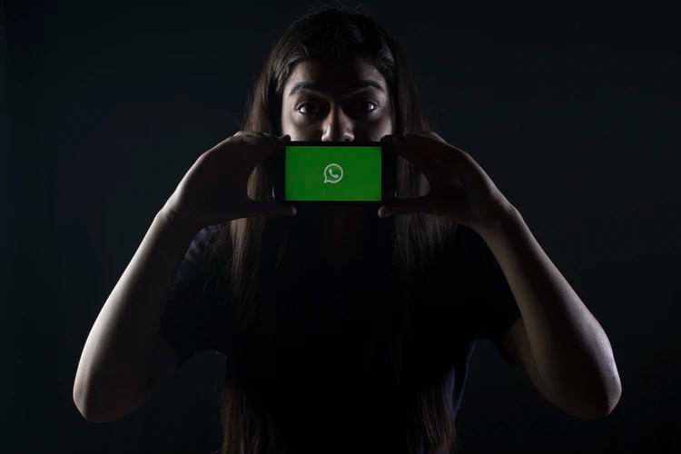 WhatsApp now allows you to chat with friends without accepting the latest Terms and Conditions